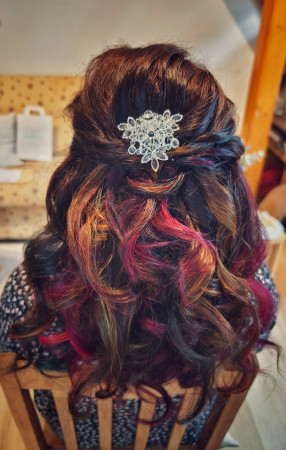 Barvy podzimu měla nevěsta ve vlasech ;)